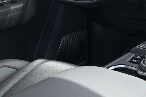 Speakers View of Jetour T1