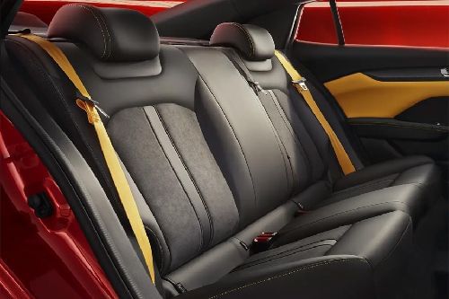 دونج فينج شاين Rear Seats