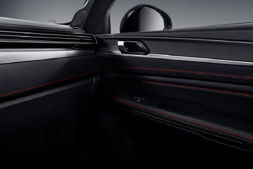 05 Front Side Ac Vents