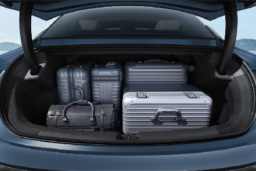 Storage Closer View of ZEEKR 007