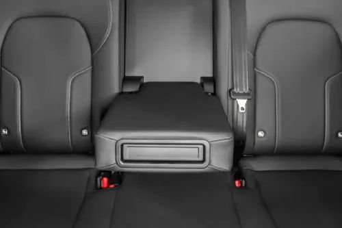 VF8 Armrest Rear