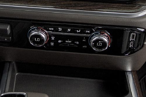Front AC Controls of GMC Sierra LD
