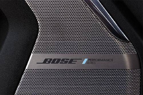 Speakers View of جي إم سي يوكون إكس إل 