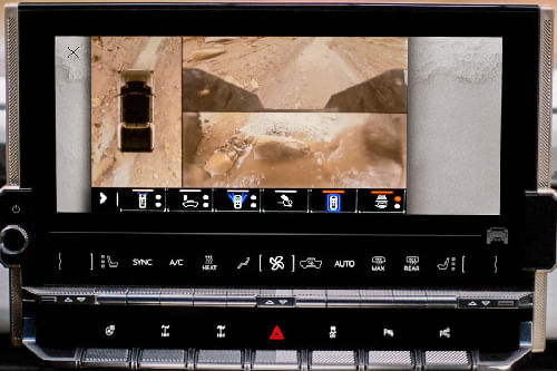 Hummer EV Pickup Parking Assist