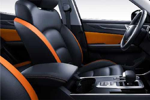 إكس ٣ برو Front Seats