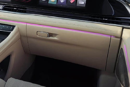 Voyah Dream Glove Box