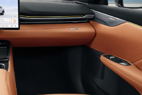 Deepal S05 Passengers View