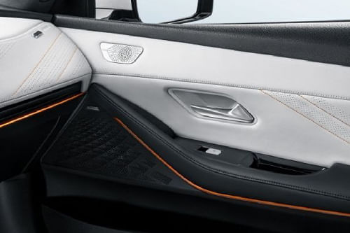 door handle interior of Deepal L07