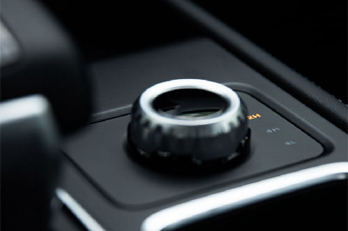 Center Controls of JMC Grand Avenue