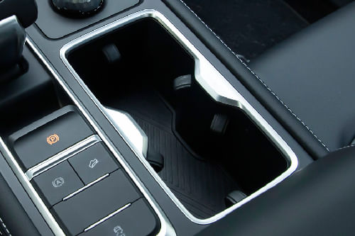 Grand Avenue Cup Holders