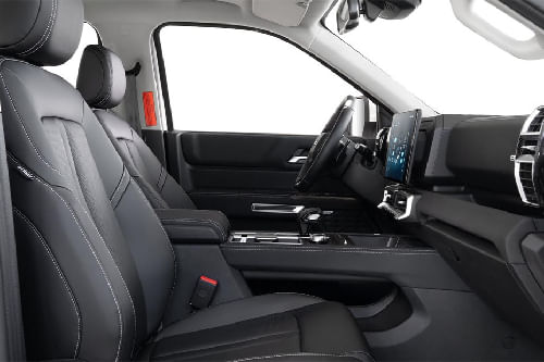 Grand Avenue Plus Front Seats