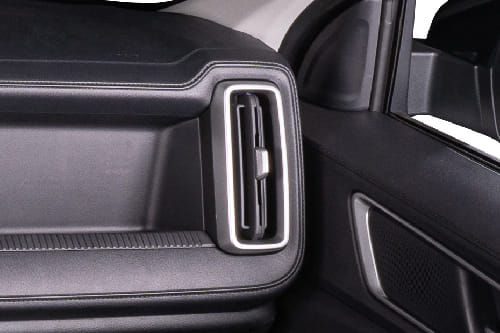 فيجوس Front Side Ac Vents