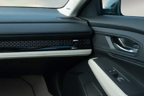 ACCORD E HEV Front Side Ac Vents