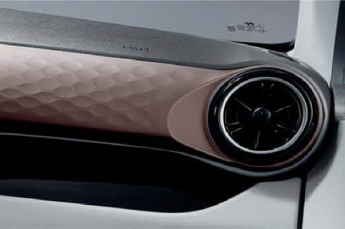 Side AC Controls of Hyundai Grand i10