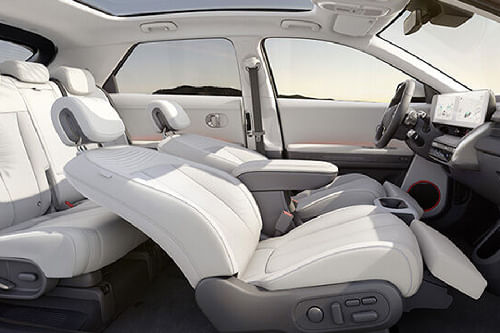 Folding Seats of Hyundai Ioniq 5