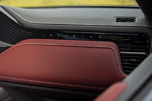 كيو إكس 80  Front Side Ac Vents