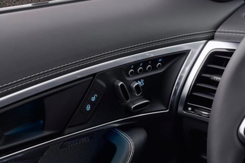 جاكوار   f-type    Drivers Side In Side Door Controls
