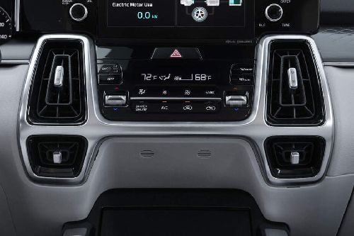 Front AC Controls of KIA Sorento Hybrid