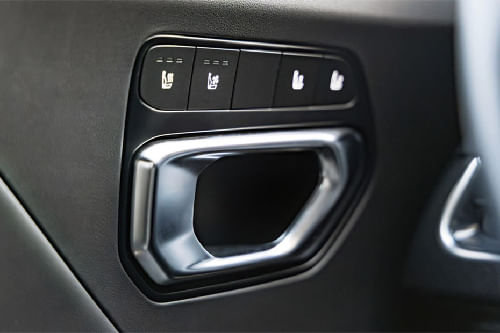 door handle interior of كيا K4