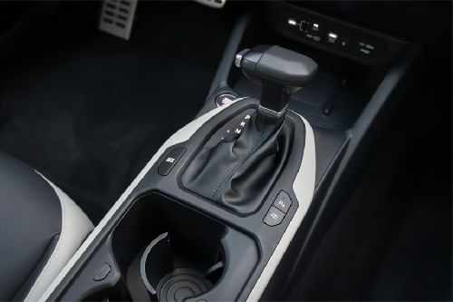 كيا K4 Gear Shifter