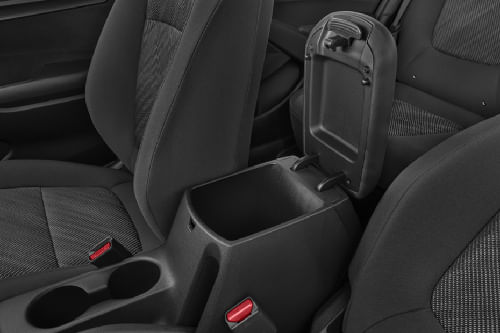 Seltos 2026 Cup Holders