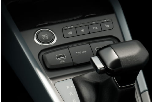 Power Accessories Outlet View of كيا ستونيك