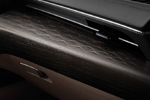 كي 8 هايبرد Front Side Ac Vents