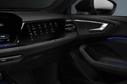 أودي أيه 5 سيدان Glove Box