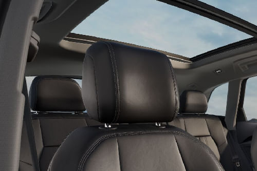 كيو 5  Front Seat Headrest