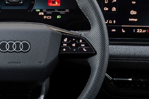 أودي أيه 6 إي-ترون Multi Function Steering