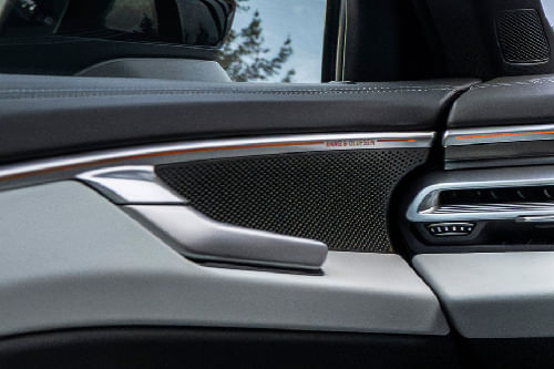 door handle interior of أودي إيه 6 أفانت