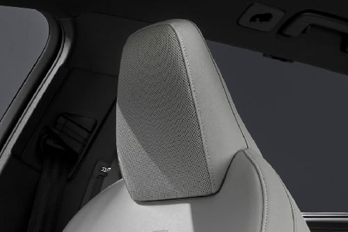 إيه 6 أفانت Front Seat Headrest