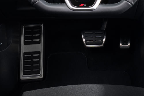 كيو 3 2026 Richbrook Competition Foot Pedal Set