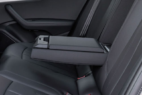 A4 Armrest Rear