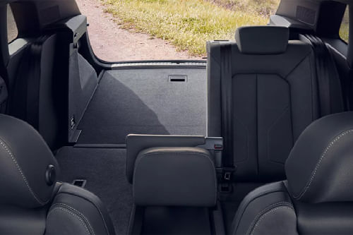 Folding Seats of أودي Q3