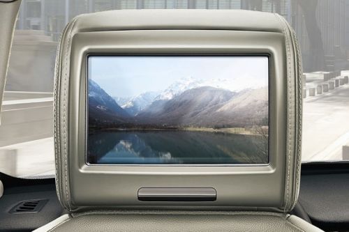 Rear Seat Entertainment of Land Rover Discovery Sport