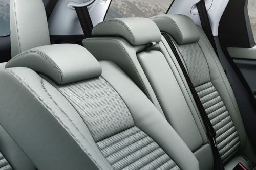 Discovery Sport Rear Seat Head rest