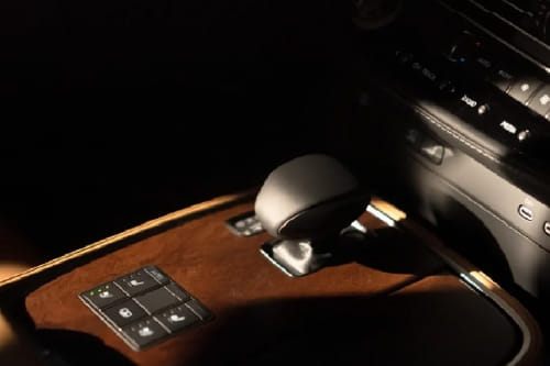 Lexus LS Gear Shifter