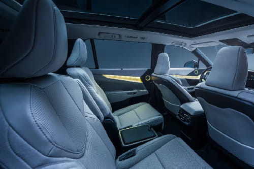 Lexus TZ Rear Seats