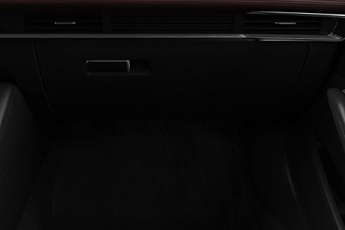 مازدا 3 هاتشباك Storage (Center Console)