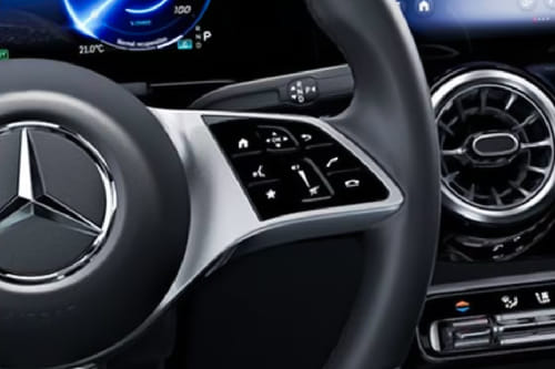 مرسيدس بنز EQA Multi Function Steering