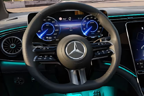 مرسيدس بنز إي كيو إي Steering Wheel