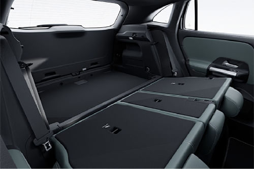 Folding Seats of Mercedes-Benz AMG GLA