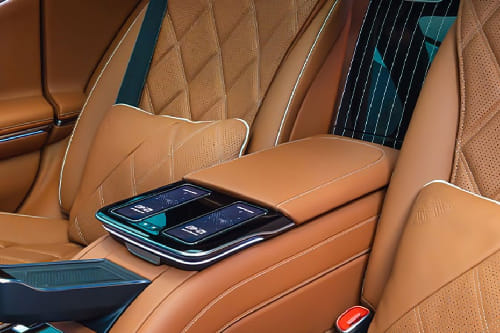مايباخ إس كلاس 2027 Armrest Rear