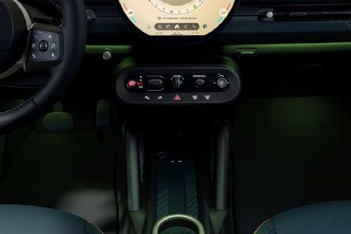 Front AC Controls of Mini Aceman 