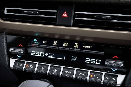 Front AC Controls of Mitsubishi Xforce