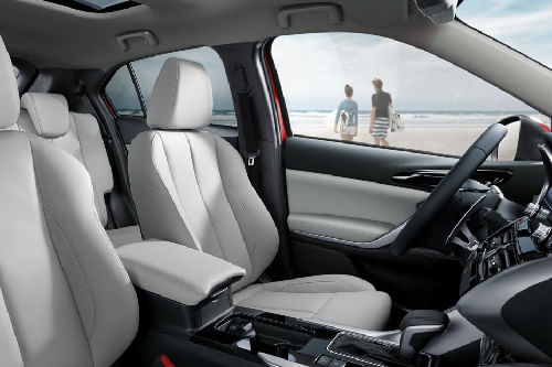 Eclipse Cross Front Seats