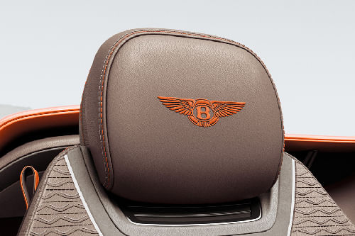 Batur Front Seat Headrest