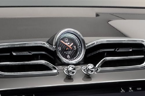 clock in Bentley Bentayga EWB
