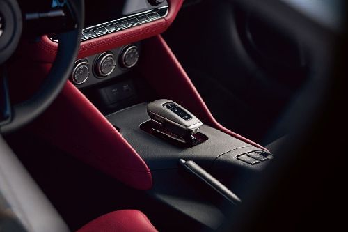 نيسان Z Gear Shifter